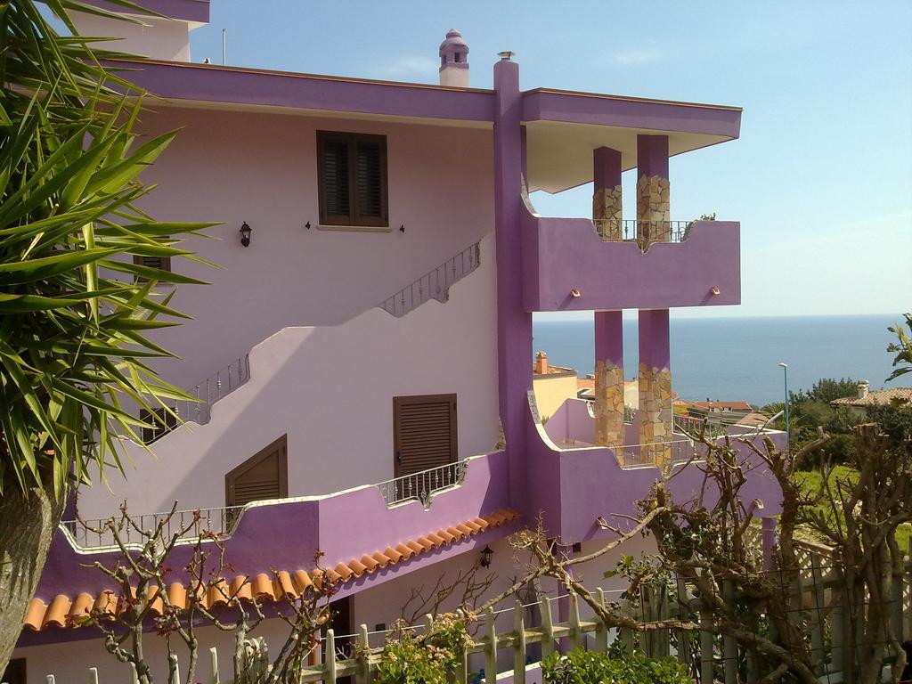 カーラゴノネCasa Purpleアパートメント エクステリア 写真